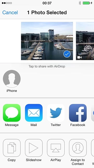 Press the required device.The picture or video clip is sent.