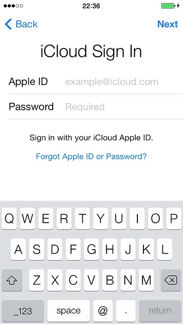 Press Next.Follow the instructions on the display to log on to iCloud.