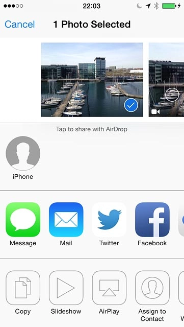 Press the required device.The picture or video clip is sent.