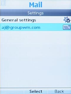 Highlight the required email account and press the Navigation key.