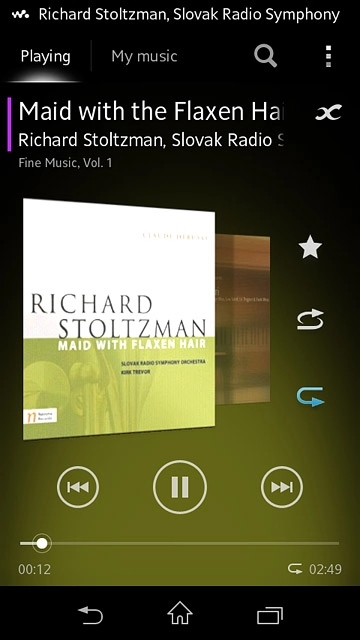 Press the shuffle icon to turn the function on or off.