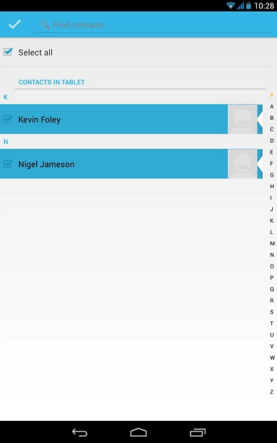 Press the confirm icon.After a moment the contacts are copied.