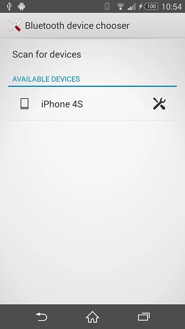 Your phone now searches for devices and after a moment, a list of Bluetooth devices within range is displayed.Press the required Bluetooth device.The file is sent.