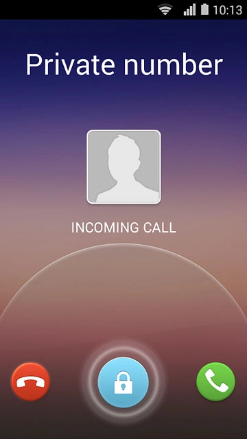 Drag the unlock icon to the accept call icon.