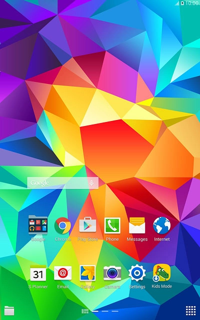 When the battery charging icon is displayed, charging is in progress.