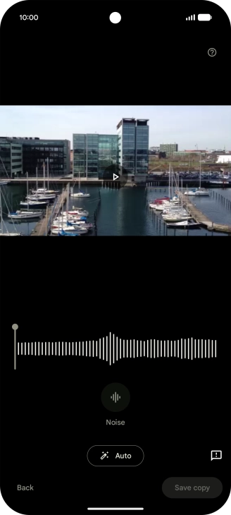 Press Auto to automatically enhance the sound in the video.