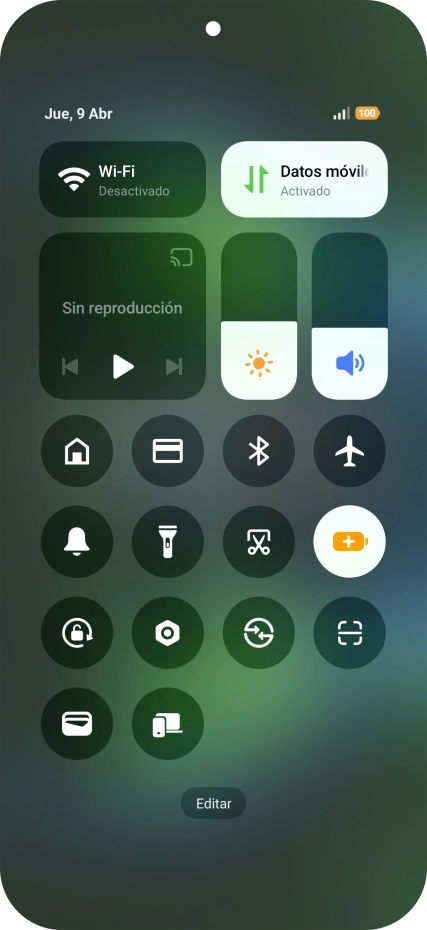 Desliza el dedo hacia arriba desde la parte inferior de la pantalla para terminar y volver a la pantalla de inicio.