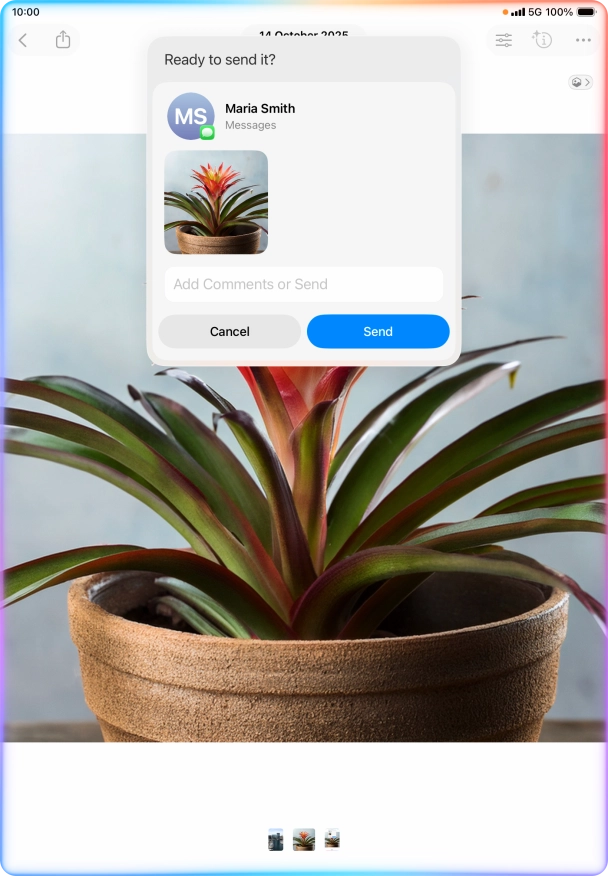 Ask Siri to share the screen content with your contacts. Ask Siri to share the screen content with your contacts.