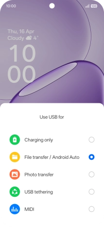Press File transfer / Android Auto.