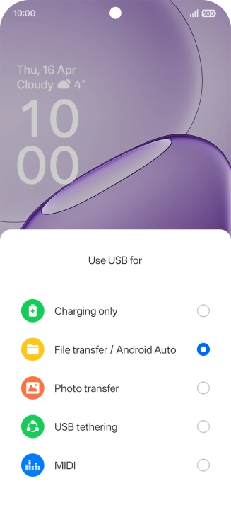 Press File transfer / Android Auto.