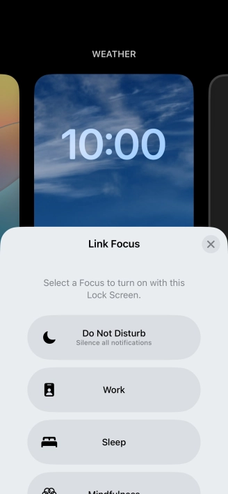 Press the required focus mode. Press the required focus mode.