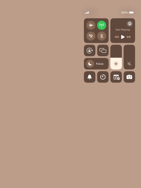 Press the flight mode icon to turn the function on or off. Press the flight mode icon to turn the function on or off.