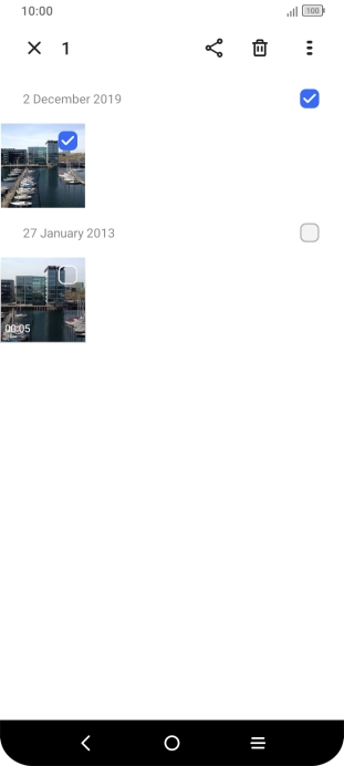 Press the required pictures or video clips. Press the required pictures or video clips.