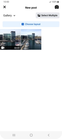 Press the required picture or video clip. Press the required picture or video clip.