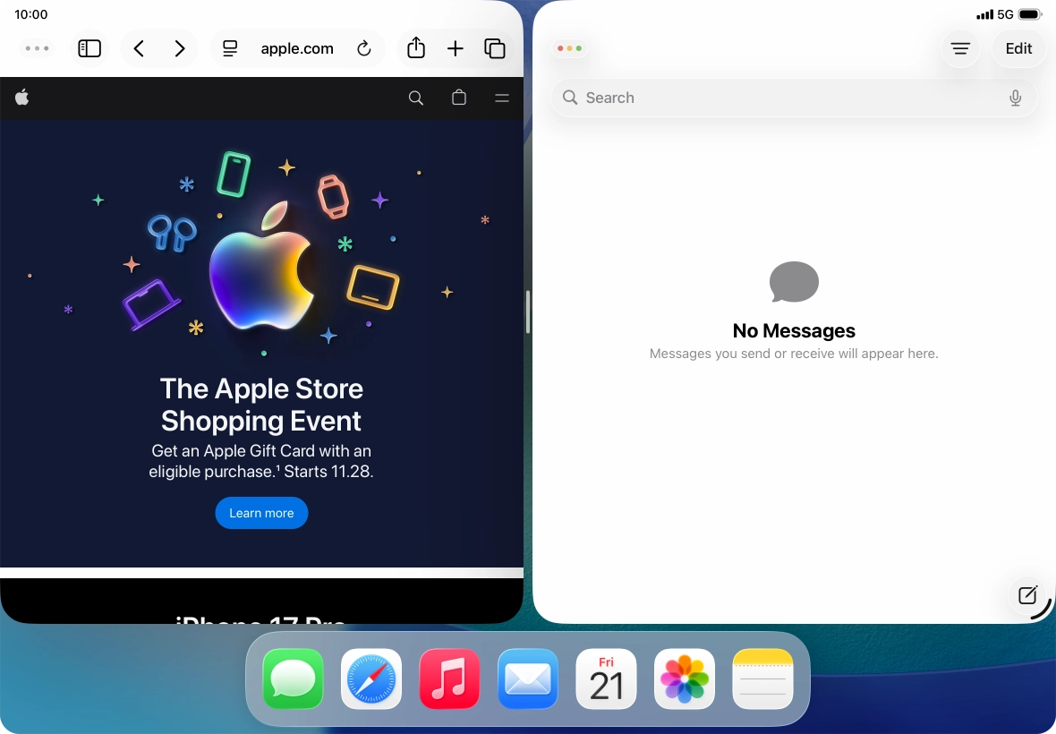 The applications are now displayed on a split screen. The applications are now displayed on a split screen.