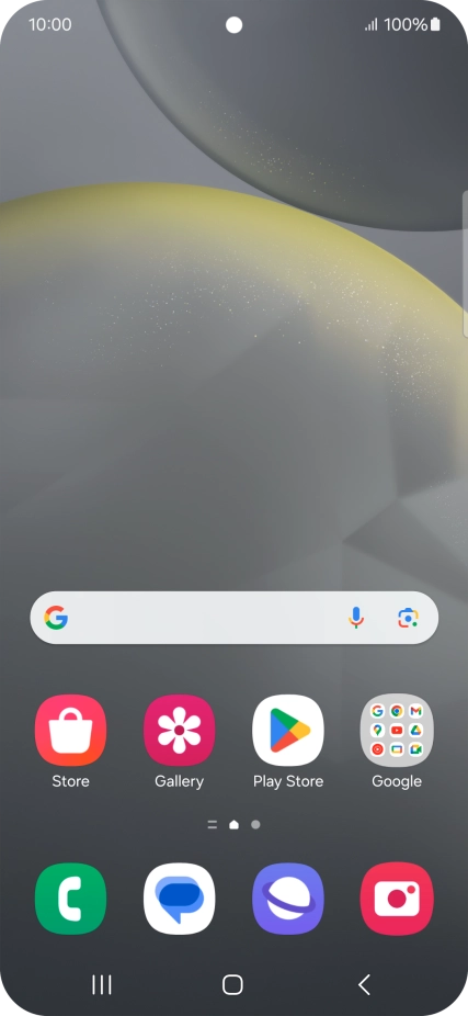The battery icon shows the remaining battery power. The larger the coloured section of the icon, the more remaining battery power.