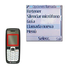 Vaya a Llamada nueva y pulse la tecla de navegación.La primera llamada es retenida automáticamente.Marque el número de teléfono del siguiente participante de la multiconferencia.
