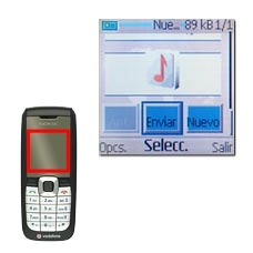 El teléfono crea ahora un nuevo mensaje multimedia al que se adjunta la tarjeta de visita.Añada más texto si lo desea.Vaya a Enviar y pulse la tecla de navegación.