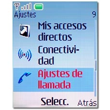 Vaya a Ajustes de llamada y pulse la tecla de navegación.