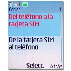 Elija Del teléfono a la tarjeta SIM o De la tarjeta SIM al teléfono y pulse la tecla de navegación.
