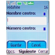Vaya a Nombre centro y pulse Borrar en caso de que haya datos introducidos anteriormente.Introduzca vodafone