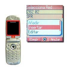Elija Insertar y pulse Elegir.La pantalla muestra una lista con las redes disponibles.