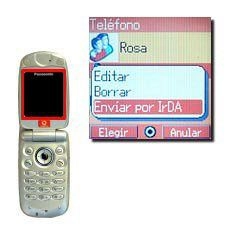 Vaya a Enviar por IrDA y pulse la Tecla de navegación.La pantalla muestra que se envía la tarjeta de visita.