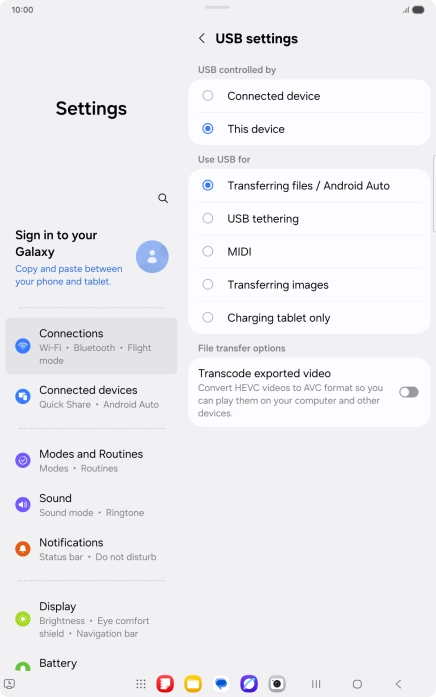 Press Transferring files / Android Auto. Press Transferring files / Android Auto.