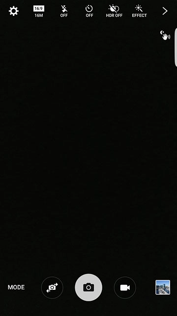 Press the flash icon repeatedly to turn the function on or off.