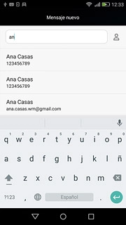 Pulsa el contacto deseado.Repite esta operación para añadir más destinatarios.