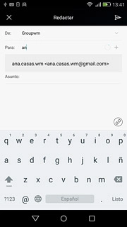 Introduce las primeras letras del contacto deseado.En la pantalla aparecen los contactos de la guía que coinciden con lo introducido.Pulsa el contacto deseado.Repite esta operación para añadir más destinatarios.