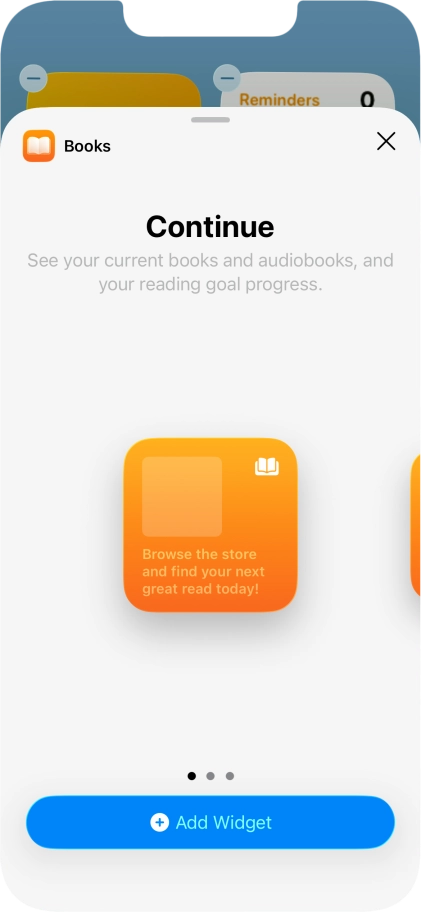 Slide your finger right or left on the screen to select the required widget size.