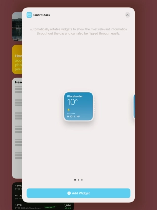 Slide your finger right or left on the screen to select the required widget size. Slide your finger right or left on the screen to select the required widget size.