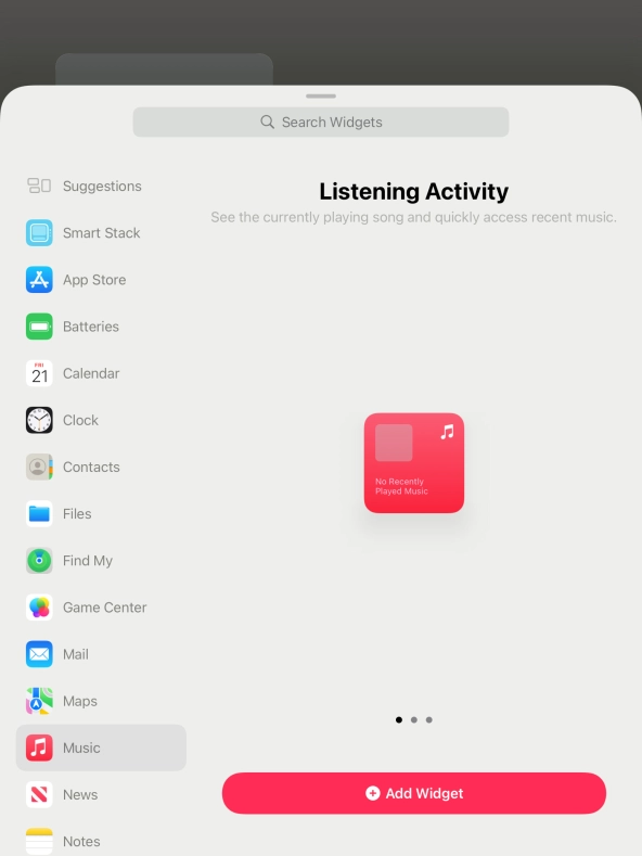 Slide your finger right or left on the screen to select the required widget size.