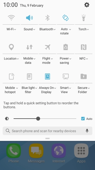 Press Flight mode to turn the function on or off.
