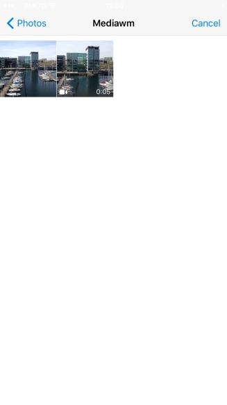 Press the required picture or video clip. Press the required picture or video clip.