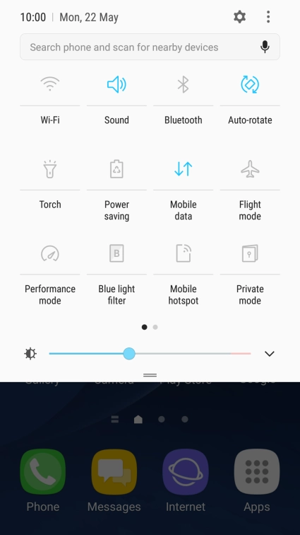 Press the sound settings icon the necessary number of times to turn silent mode on or off.