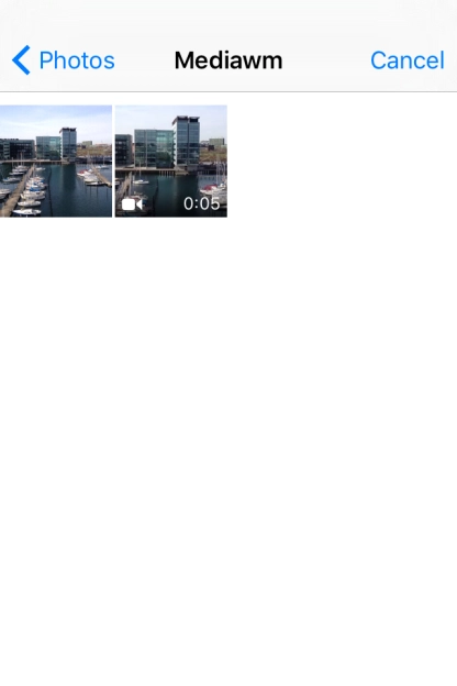 Press the required picture or video clip. Press the required picture or video clip.