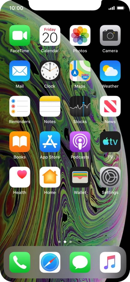 When the phone is turned on, you can always see the battery power level. The larger the coloured section of the battery icon, the more remaining battery power.