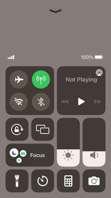 Press the flight mode icon to turn the function on or off. Press the flight mode icon to turn the function on or off.