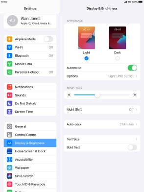 If you turn on the function, press Options and follow the instructions on the screen to select the required period of time for Dark Mode. If you turn on the function, press Options and follow the instructions on the screen to select the required period of time for Dark Mode.
