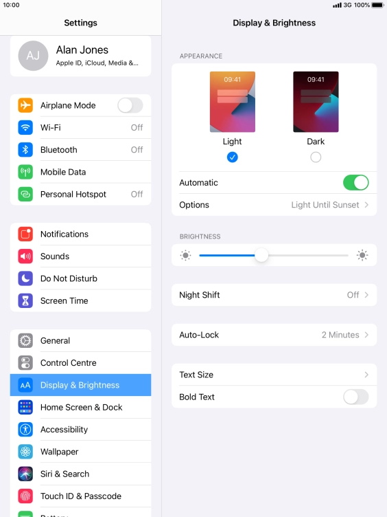 If you turn on the function, press Options and follow the instructions on the screen to select the required period of time for Dark Mode. If you turn on the function, press Options and follow the instructions on the screen to select the required period of time for Dark Mode.