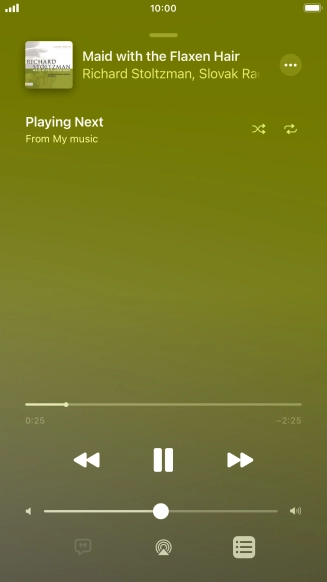 Press the shuffle icon to turn the function on or off.