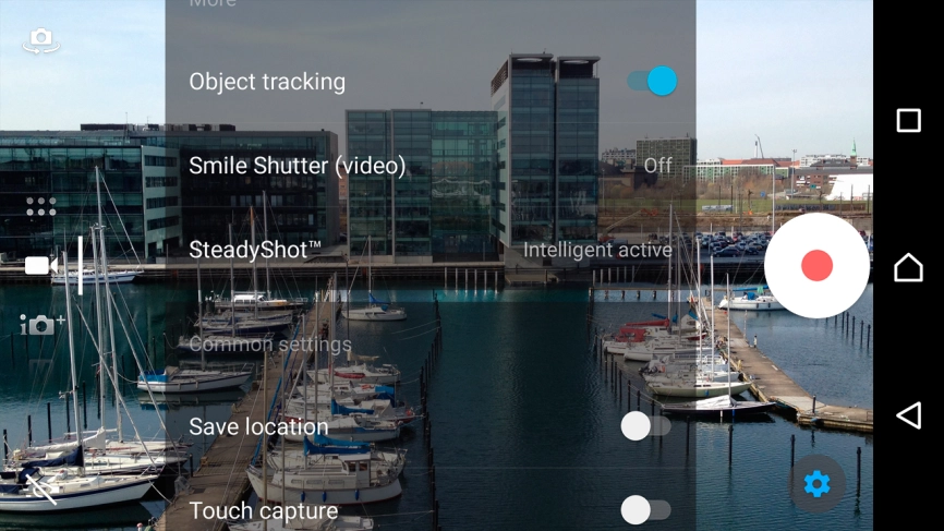 Press Save location to turn the function on or off.
