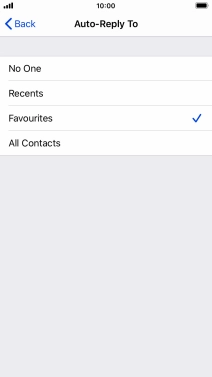 Press the required setting to select which contacts should automatically be notified that Do Not Disturb While Driving is turned on.