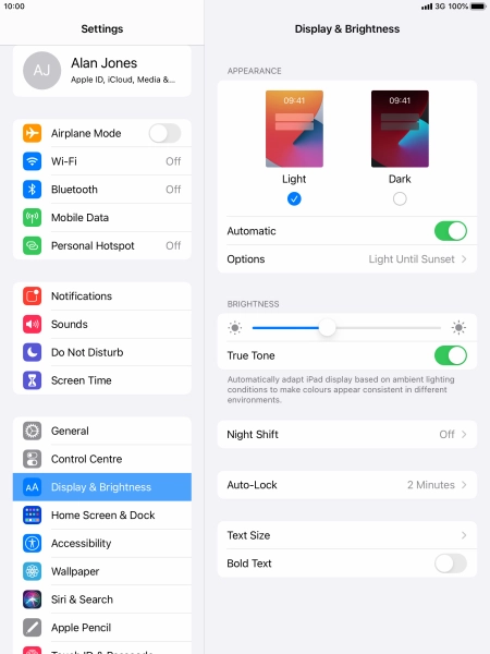 If you turn on the function, press Options and follow the instructions on the screen to select the required period of time for Dark Mode.