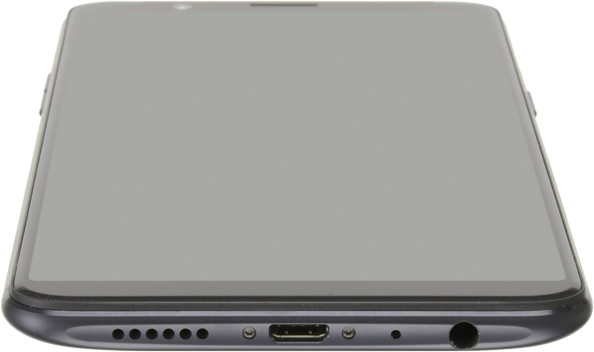 Connect the charger to the socket and to a wall socket.