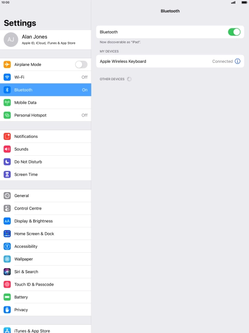 Press the Home key to return to the home screen. Press the Home key to return to the home screen.