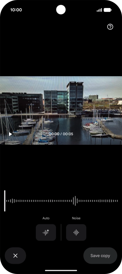 Press Auto to automatically enhance the sound in the video.
