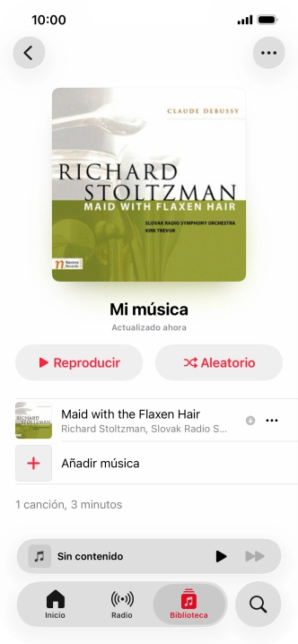 Desplázate a la categoría o a la lista de reproducción deseada y pulsa el archivo de música deseado. Desplázate a la categoría o a la lista de reproducción deseada y pulsa el archivo de música deseado.